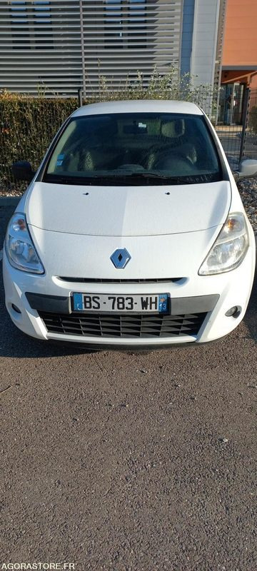 RENAULT CLIO SOCIETE de 2011 - 203 500 km (R30359) - Легковой автомобиль: фото 2 RENAULT CLIO SOCIETE de 2011 - 203 500 km (R30359) - Легковой автомобиль: фото 2