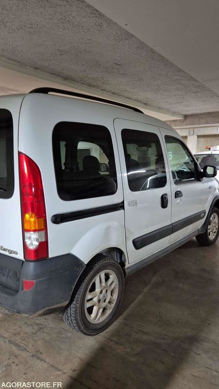 RENAULT KANGOO 4×4 - 2007 - 203659KM - Легковой автомобиль: фото 5 RENAULT KANGOO 4×4 - 2007 - 203659KM - Легковой автомобиль: фото 5