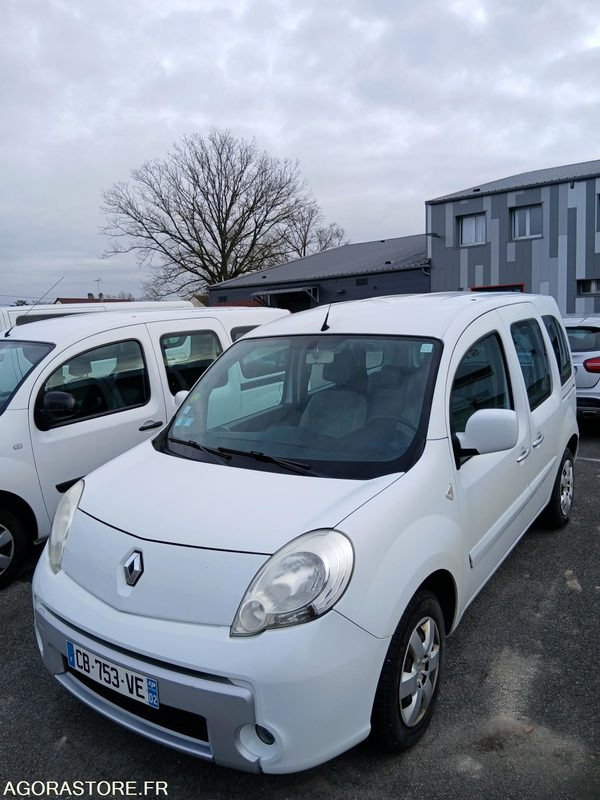 RENAULT KANGOO 5 PLACES - Легковой автомобиль: фото 4 RENAULT KANGOO 5 PLACES - Легковой автомобиль: фото 4