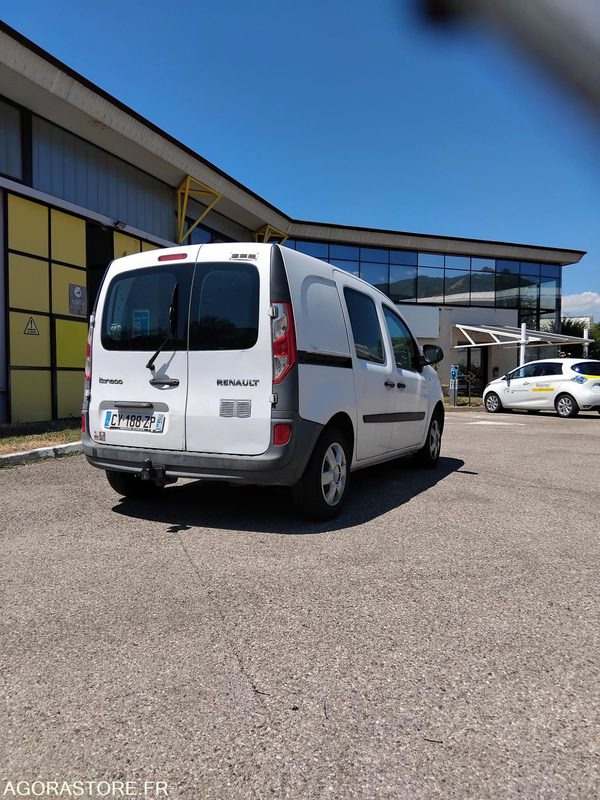 RENAULT KANGOO II Express (VU) 1.5 dci FAP 75CV_CY-188-ZP - Легковой фургон: фото 4 RENAULT KANGOO II Express (VU) 1.5 dci FAP 75CV_CY-188-ZP - Легковой фургон: фото 4