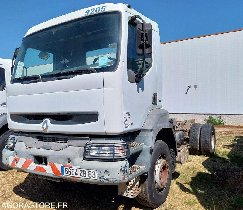RENAULT KERAX 300-19 / 1998 / 252820 km - Грузовик-шасси: фото 2 RENAULT KERAX 300-19 / 1998 / 252820 km - Грузовик-шасси: фото 2