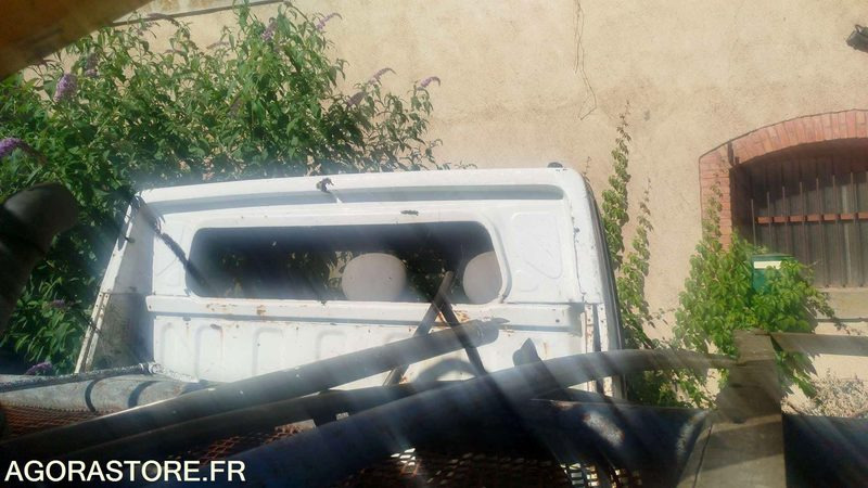 RENAULT MASTER - 2002 - Цельнометаллический фургон: фото 3 RENAULT MASTER - 2002 - Цельнометаллический фургон: фото 3