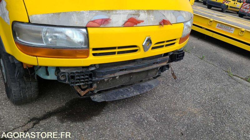 RENAULT MASTER - 2003 - Цельнометаллический фургон: фото 5 RENAULT MASTER - 2003 - Цельнометаллический фургон: фото 5