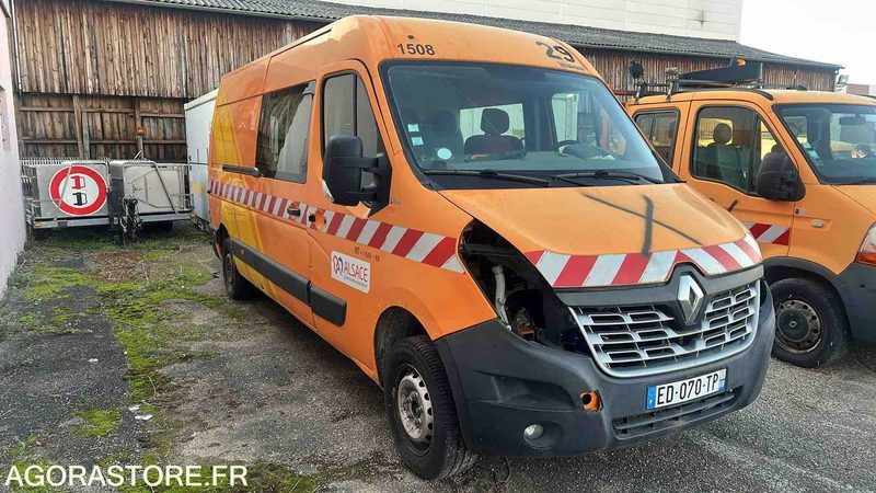 RENAULT MASTER - 2016 - ED-070-TP - Цельнометаллический фургон: фото 1 RENAULT MASTER - 2016 - ED-070-TP - Цельнометаллический фургон: фото 1