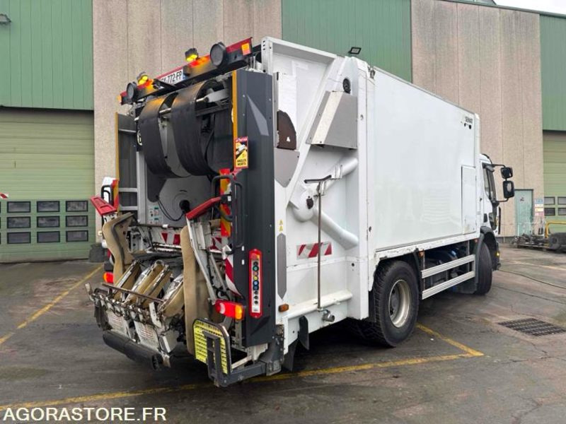 RENAULT PREMIUM 310,19 - BOM 16m3 SEMAT CARGOPAC 334 - 2013/166749 KM (CX772FP) - Мусоровоз: фото 2 RENAULT PREMIUM 310,19 - BOM 16m3 SEMAT CARGOPAC 334 - 2013/166749 KM (CX772FP) - Мусоровоз: фото 2