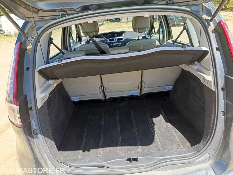Легковой автомобиль RENAULT SCENIC III 1.5 DCI 110CV - 2009 - 155000KMS: фото 16