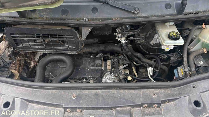 RENAULT - TRAFIC - 2012 - 262067kms - Цельнометаллический фургон: фото 5 RENAULT - TRAFIC - 2012 - 262067kms - Цельнометаллический фургон: фото 5