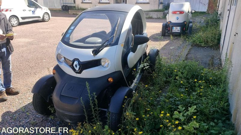 RENAULT TWIZY - 2012 - 7320 KM - Квадроцикл: фото 2 RENAULT TWIZY - 2012 - 7320 KM - Квадроцикл: фото 2