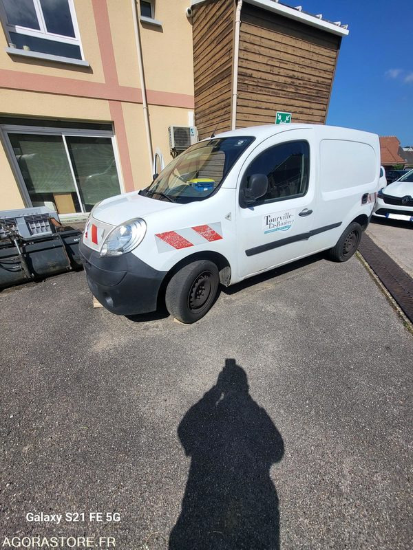 Renault Kangoo 2 141721 kms 2008 - Легковой фургон: фото 1 Renault Kangoo 2 141721 kms 2008 - Легковой фургон: фото 1