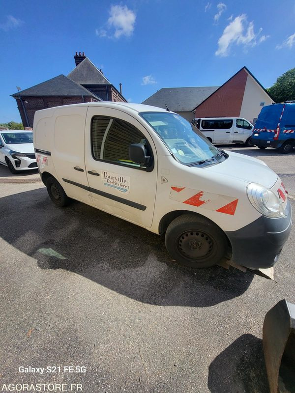 Renault Kangoo 2 141721 kms 2008 - Легковой фургон: фото 5 Renault Kangoo 2 141721 kms 2008 - Легковой фургон: фото 5