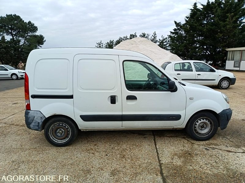 Renault Kangoo 8915XL72 - Легковой фургон: фото 3 Renault Kangoo 8915XL72 - Легковой фургон: фото 3