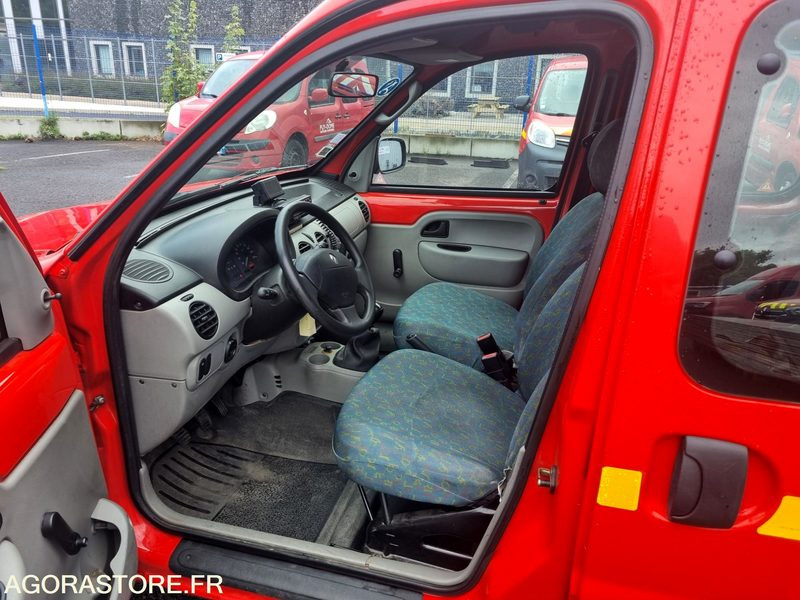 Renault Kangoo Diesel - 4370 XM 63 - 2003 - Легковой фургон: фото 5 Renault Kangoo Diesel - 4370 XM 63 - 2003 - Легковой фургон: фото 5