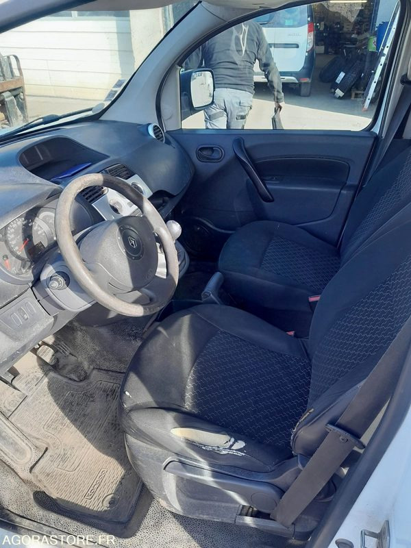 Renault Kangoo - Легковой фургон: фото 2 Renault Kangoo - Легковой фургон: фото 2