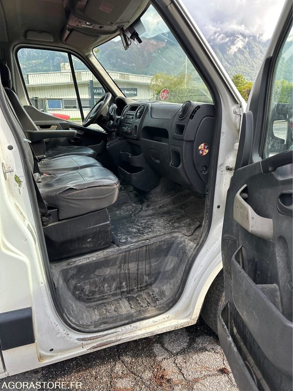 Renault Master - 2013 - 174908kms (P1510287) - Цельнометаллический фургон: фото 5 Renault Master - 2013 - 174908kms (P1510287) - Цельнометаллический фургон: фото 5