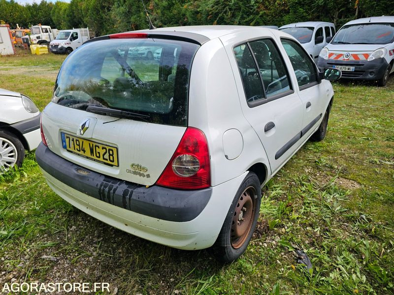 Renault clio - 2006 - 162632km -7194WG28 - Легковой автомобиль: фото 3 Renault clio - 2006 - 162632km -7194WG28 - Легковой автомобиль: фото 3