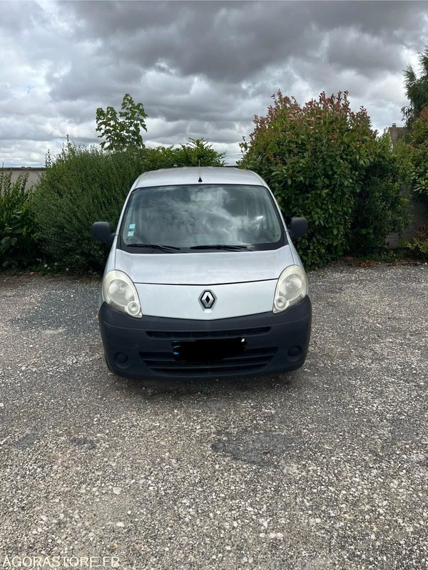 Renault kangoo 1.6. 105 -2009 - 202 000km - Легковой автомобиль: фото 5 Renault kangoo 1.6. 105 -2009 - 202 000km - Легковой автомобиль: фото 5