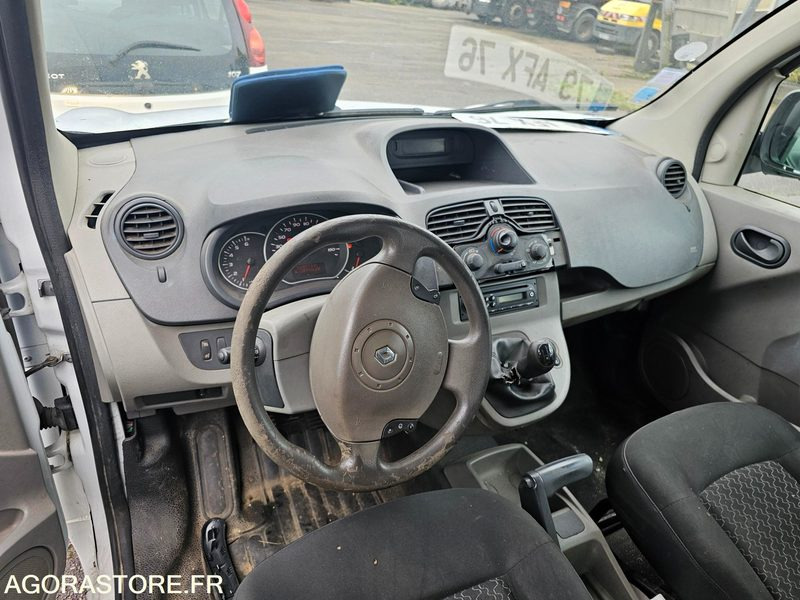 Renault kangoo - 2008 - 342146km - 79AFX76 - Легковой фургон: фото 5 Renault kangoo - 2008 - 342146km - 79AFX76 - Легковой фургон: фото 5