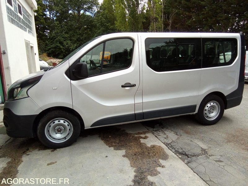 Renault trafic 1.6dci 95 CV 9 places 309336 kms - Микроавтобус, Пассажирский фургон: фото 2 Renault trafic 1.6dci 95 CV 9 places 309336 kms - Микроавтобус, Пассажирский фургон: фото 2