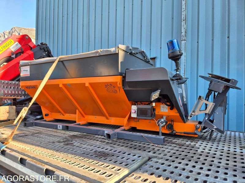 SALEUSE EPOKE S2400 ES 2014 AVEC MOTEUR AUXILIAIRE - Садовое оборудование: фото 1 SALEUSE EPOKE S2400 ES 2014 AVEC MOTEUR AUXILIAIRE - Садовое оборудование: фото 1