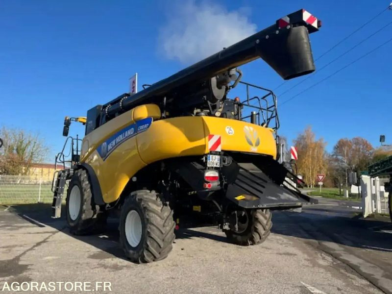 MOISSONNEUSE BATTEUSE NEW HOLLAND CR 8.80 - 2017 / 1847 HEURES - Сельскохозяйственная техника: фото 3 MOISSONNEUSE BATTEUSE NEW HOLLAND CR 8.80 - 2017 / 1847 HEURES - Сельскохозяйственная техника: фото 3