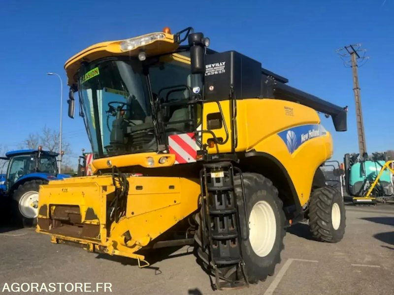 MOISSONNEUSE NEW HOLLAND CR 9060 - 2007 / 3515H - Сельскохозяйственная техника: фото 3 MOISSONNEUSE NEW HOLLAND CR 9060 - 2007 / 3515H - Сельскохозяйственная техника: фото 3