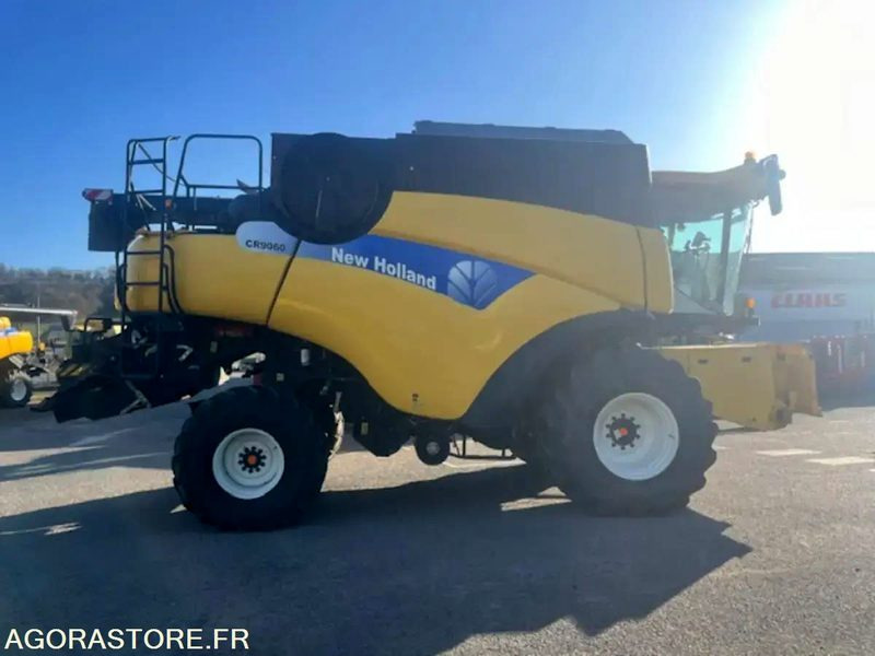 MOISSONNEUSE NEW HOLLAND CR 9060 - 2007 / 3515H - Сельскохозяйственная техника: фото 5 MOISSONNEUSE NEW HOLLAND CR 9060 - 2007 / 3515H - Сельскохозяйственная техника: фото 5