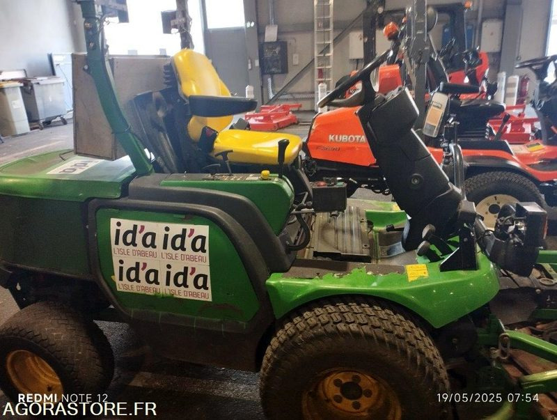 TONDEUSE JOHN DEERE 1565 - Газонокосилка: фото 2 TONDEUSE JOHN DEERE 1565 - Газонокосилка: фото 2