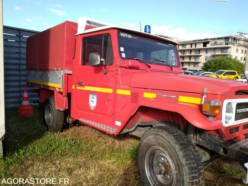 TOYOTA LAND CRUISER - 1982 /41520 kms / 4059QR73 - Внедорожник: фото 3 TOYOTA LAND CRUISER - 1982 /41520 kms / 4059QR73 - Внедорожник: фото 3