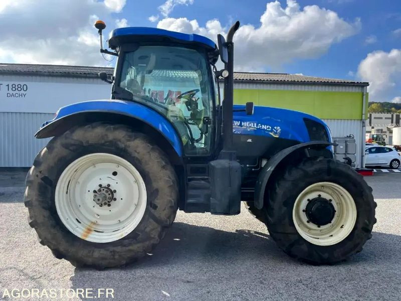 TRACTEUR AGRICOLE NEW HOLLAND T7.210 - 2012 / 6600 HEURES - Трактор: фото 5 TRACTEUR AGRICOLE NEW HOLLAND T7.210 - 2012 / 6600 HEURES - Трактор: фото 5