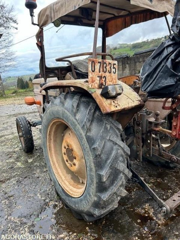 TRACTEUR SOMECA 400 - 3065 HEURES - Трактор: фото 2 TRACTEUR SOMECA 400 - 3065 HEURES - Трактор: фото 2