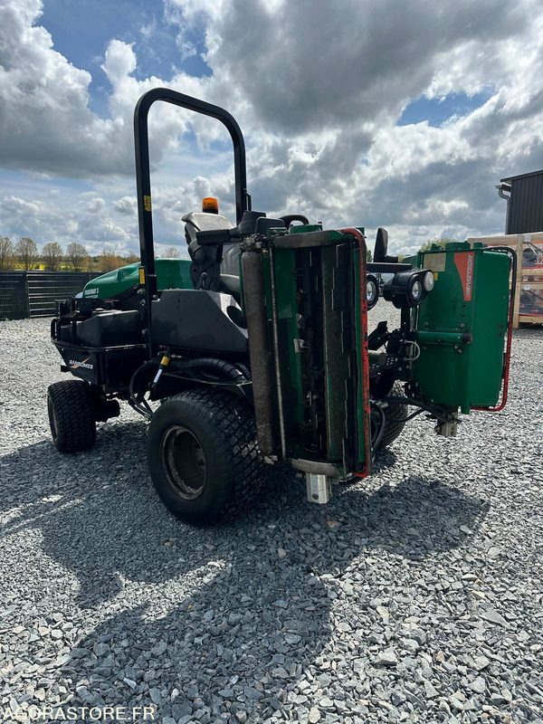 Tondeuse DIESEL RANSOMES 2m30 Coupe MARTEAUX ! 35cv - Газонокосилка: фото 4 Tondeuse DIESEL RANSOMES 2m30 Coupe MARTEAUX ! 35cv - Газонокосилка: фото 4