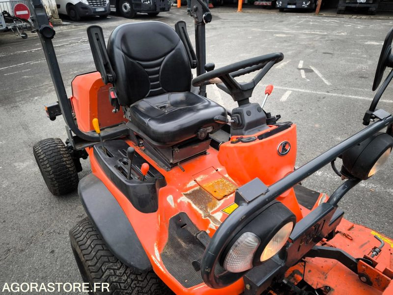 Tondeuse KUBOTA F3680 3688 heures 2013 - Газонокосилка: фото 2 Tondeuse KUBOTA F3680 3688 heures 2013 - Газонокосилка: фото 2