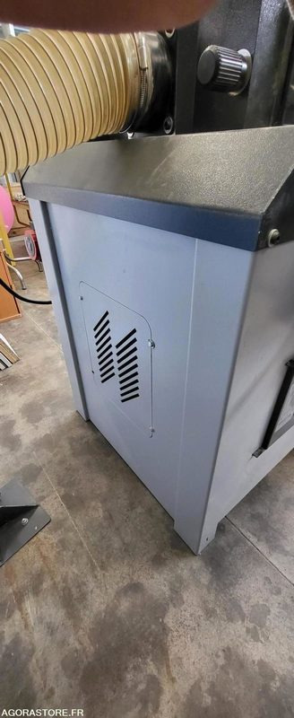 Toupie à arbre inclinable F 500 - Très bon état - Инструмент/ Оборудование: фото 4 Toupie à arbre inclinable F 500 - Très bon état - Инструмент/ Оборудование: фото 4