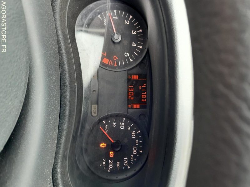 Très belle Renault Clio essence/GPL - Легковой автомобиль: фото 5 Très belle Renault Clio essence/GPL - Легковой автомобиль: фото 5