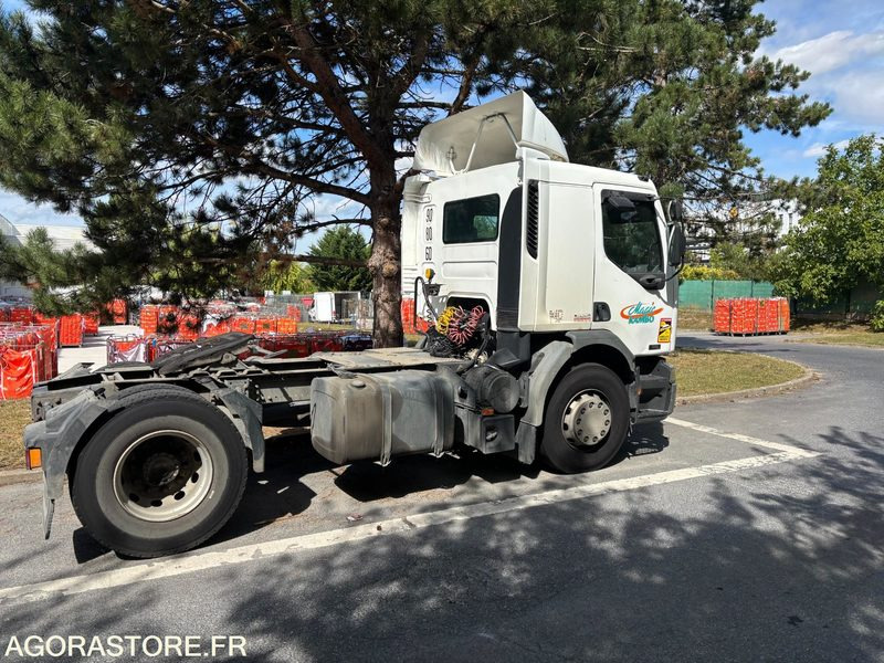 TRACTEUR RENAULT - 2002 - 462695 Kms - Тягач: фото 4 TRACTEUR RENAULT - 2002 - 462695 Kms - Тягач: фото 4