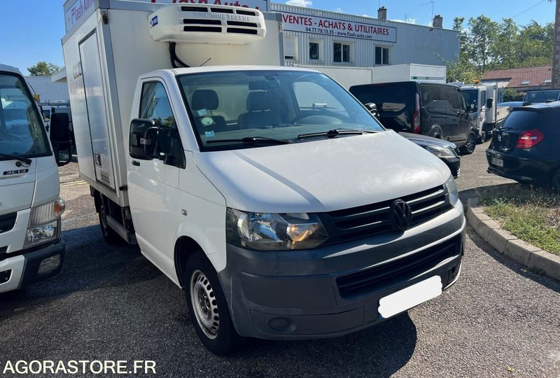 Volkswagen TRANSPORTER TDI 140CH FRIGO DBLE COMPARTIMENT2013 PRIX TTC SANS TVA - Фургон-рефрижератор: фото 1 Volkswagen TRANSPORTER TDI 140CH FRIGO DBLE COMPARTIMENT2013 PRIX TTC SANS TVA - Фургон-рефрижератор: фото 1