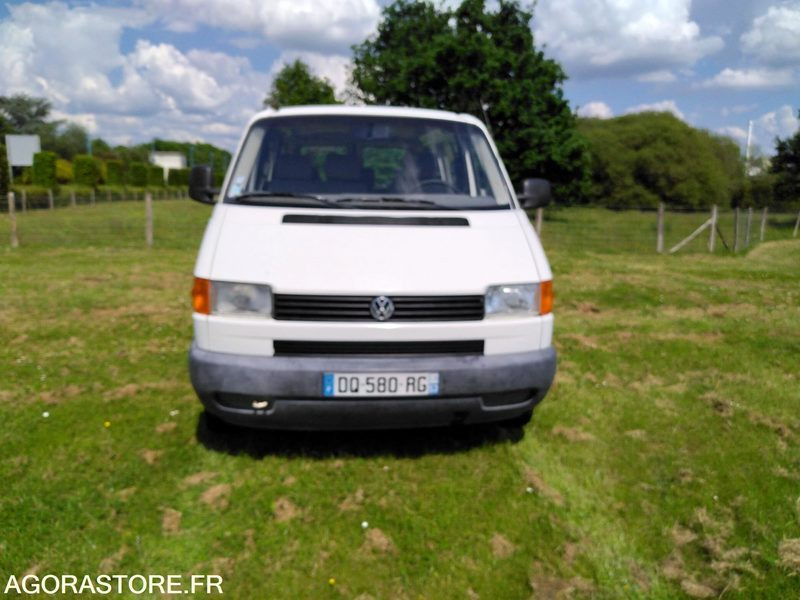 Volkswagen combi transporteur en l'état - Микроавтобус, Пассажирский фургон: фото 1 Volkswagen combi transporteur en l'état - Микроавтобус, Пассажирский фургон: фото 1