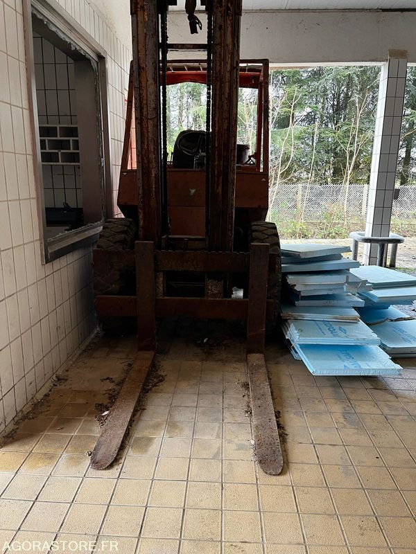 Charriot elevateur 2 tonnes - Вилочный погрузчик: фото 2 Charriot elevateur 2 tonnes - Вилочный погрузчик: фото 2