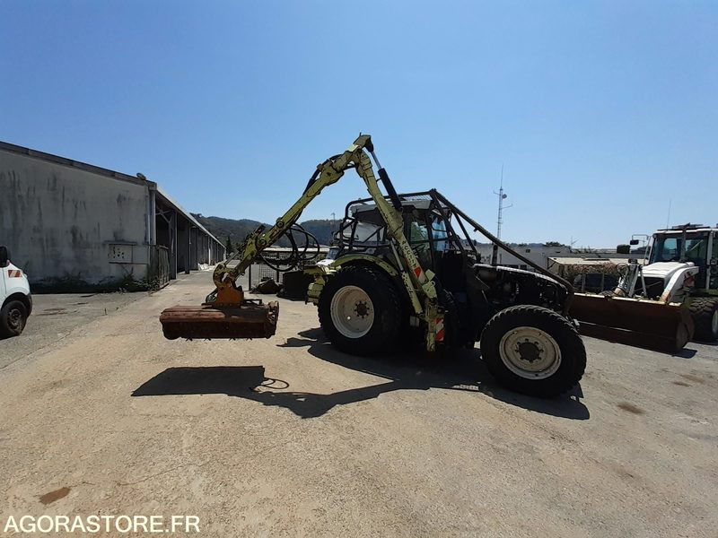 Tracteur Renault - Трактор: фото 2 Tracteur Renault - Трактор: фото 2