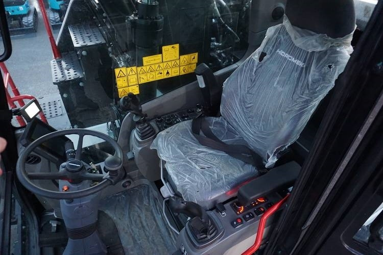 Колёсный экскаватор Hidromek HMK 150WR-5 *Uthyres*: фото 6 Колёсный экскаватор Hidromek HMK 150WR-5 *Uthyres*: фото 6