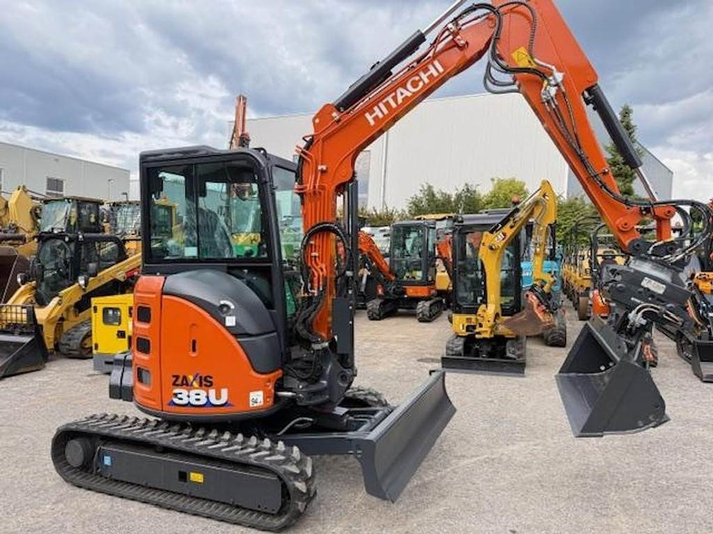 Hitachi ZX 38 U-6 MTC (P-Line) - Мини-экскаватор: фото 2 Hitachi ZX 38 U-6 MTC (P-Line) - Мини-экскаватор: фото 2