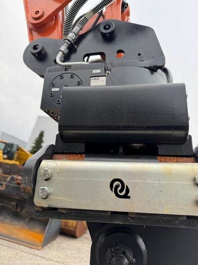 Hitachi ZX65 USB-6  - Мини-экскаватор: фото 5 Hitachi ZX65 USB-6  - Мини-экскаватор: фото 5