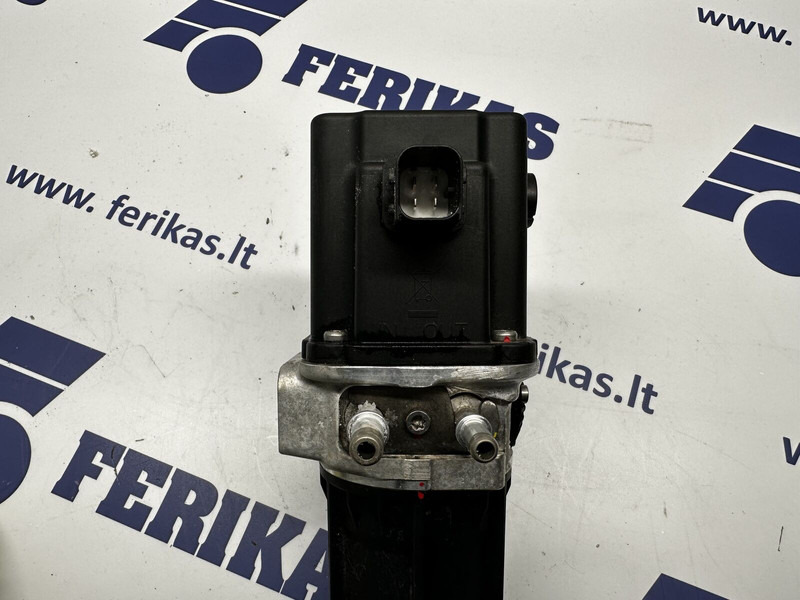 DAF AdBlue pump - Глушитель/ Выхлопная система для Грузовиков: фото 3 DAF AdBlue pump - Глушитель/ Выхлопная система для Грузовиков: фото 3