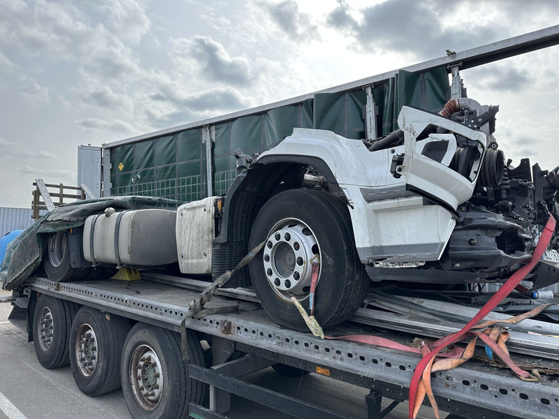DAF XF 480 FT (XG) parts - Кабина и интерьер для Грузовиков: фото 2 DAF XF 480 FT (XG) parts - Кабина и интерьер для Грузовиков: фото 2