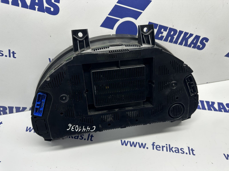 Iveco cluster - Приборная панель для Грузовиков: фото 2 Iveco cluster - Приборная панель для Грузовиков: фото 2