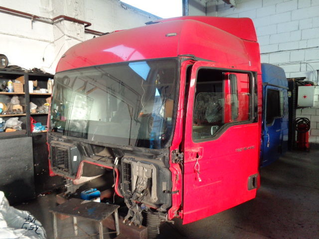 MAN TGA, TGX XXL, XLX cabs for sale, few colour in stock !!! "WORLDW - Кабина и интерьер для Грузовиков: фото 1 MAN TGA, TGX XXL, XLX cabs for sale, few colour in stock !!! "WORLDW - Кабина и интерьер для Грузовиков: фото 1