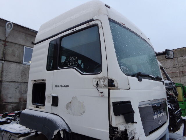 MAN TGS good condition cab ( EUROPE DELIVERY ) - Кабина и интерьер для Грузовиков: фото 2 MAN TGS good condition cab ( EUROPE DELIVERY ) - Кабина и интерьер для Грузовиков: фото 2