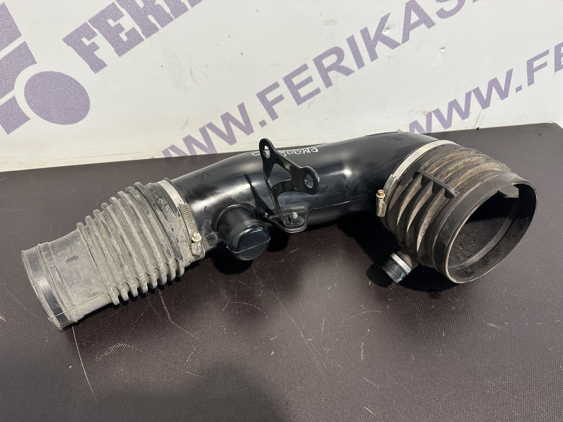 MAN TGX - Впускная труба для Грузовиков: фото 1 MAN TGX - Впускная труба для Грузовиков: фото 1