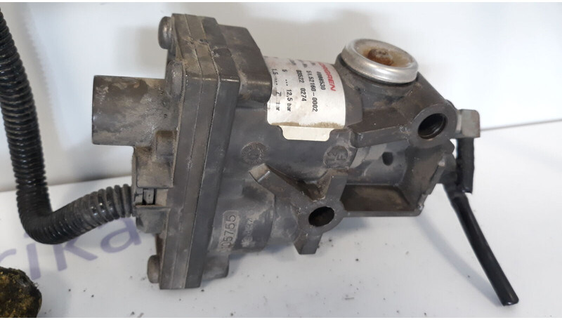 MAN exhaust valve - Двигатель и запчасти для Грузовиков: фото 3 MAN exhaust valve - Двигатель и запчасти для Грузовиков: фото 3