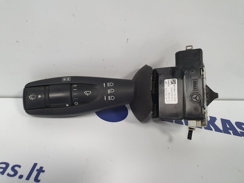 Mercedes-Benz wiper, turn switch stalk - Реле для Грузовиков: фото 1 Mercedes-Benz wiper, turn switch stalk - Реле для Грузовиков: фото 1